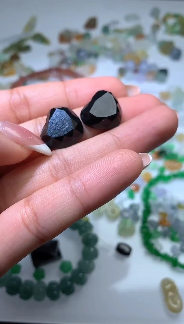 未镶嵌定制翡翠毛货