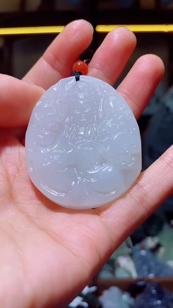 颈饰未镶嵌和田玉1