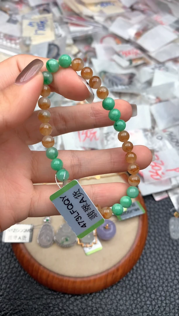 未镶嵌挂件翡翠—