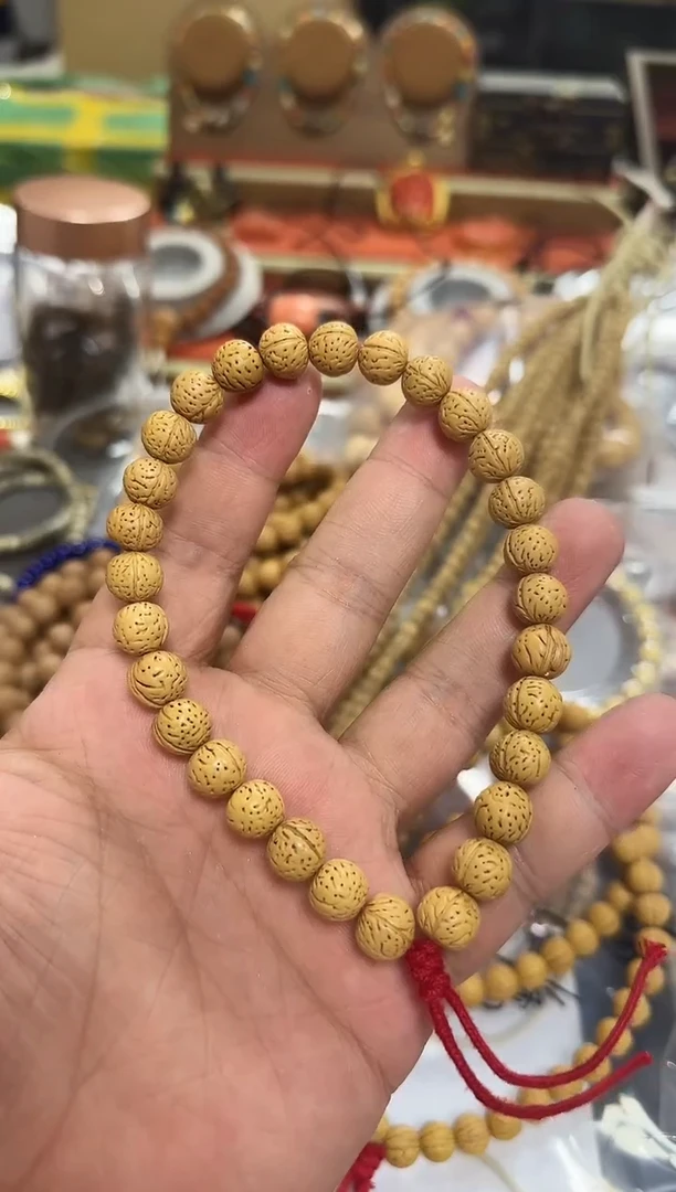 手串桃核胸****?600 定向 胸毛腰间绕
