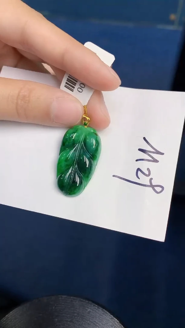 【闪购商品】翡翠颈饰18K金镶嵌000000000