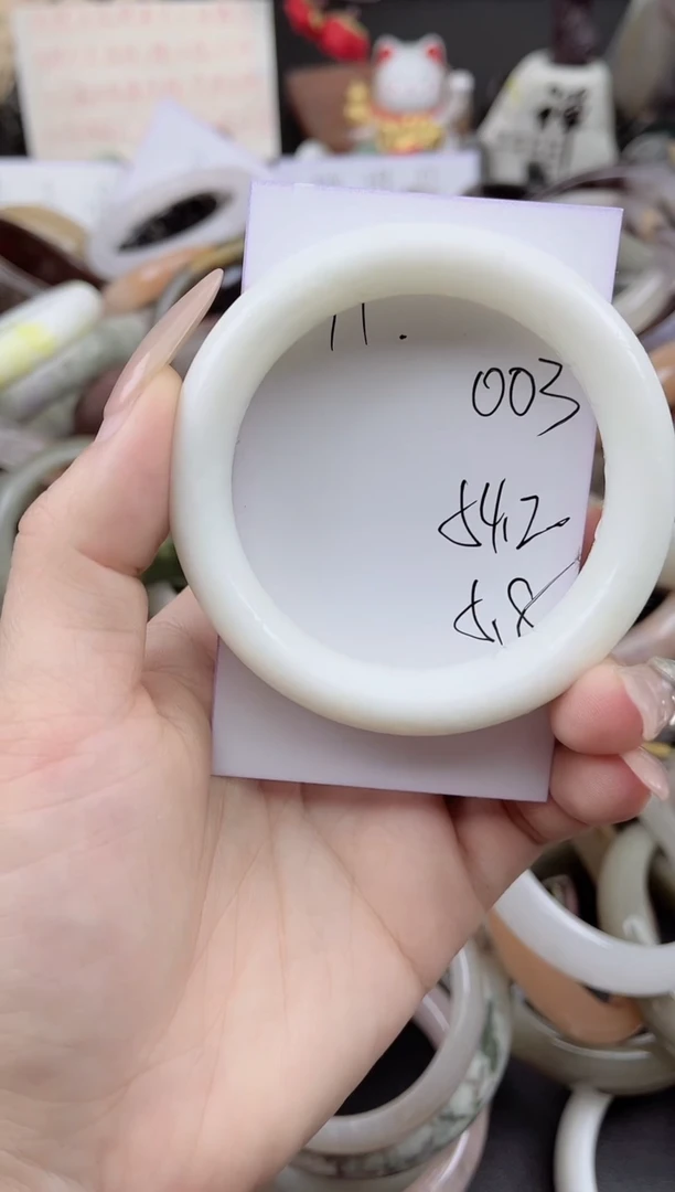 未镶嵌手镯石英质玉003