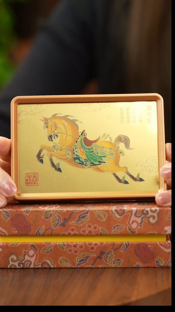 铜纯手工珐琅彩版画   拳毛驹