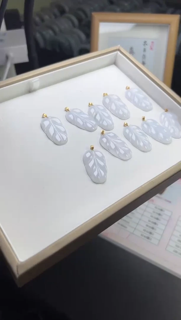 18K金镶嵌挂件翡翠多样性发一件410#-508