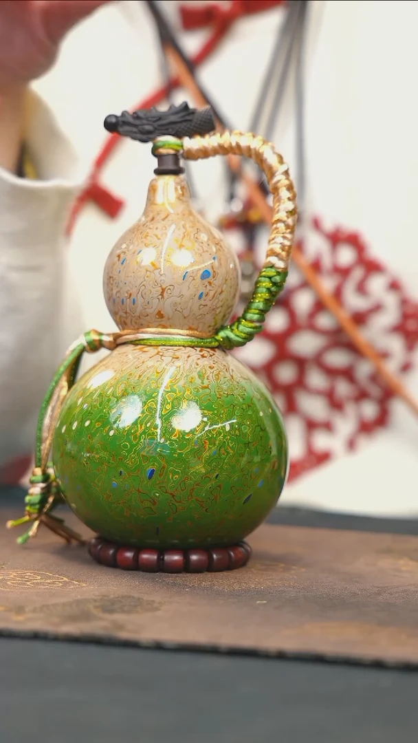 【闪购商品】RZ237漆艺酒葫芦不包手串及旋转底座