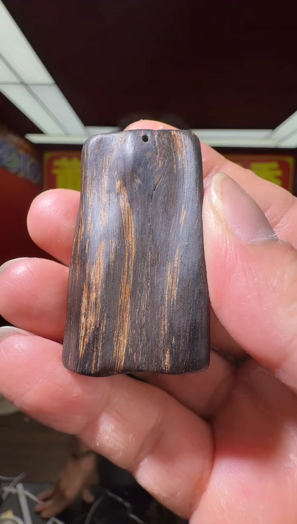 沉香吊坠x66芽庄多样性发一