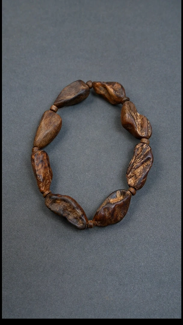 沉香手串13mm达拉干沉水随行13.59g