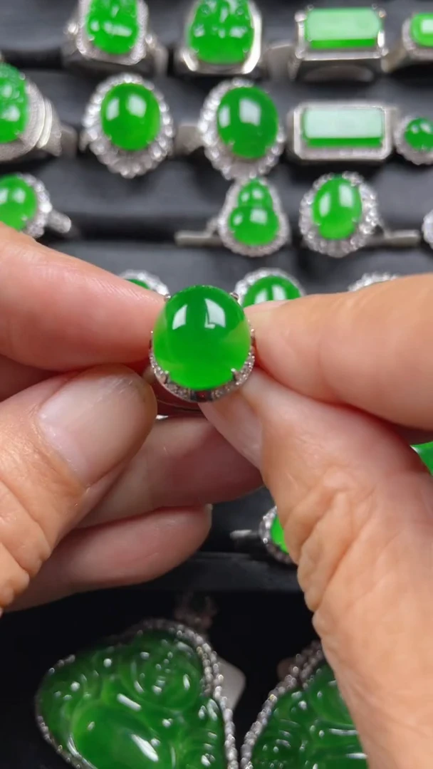 银S925镶嵌戒指翡翠秀翡翠