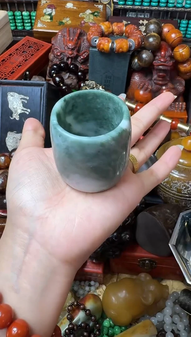 未镶嵌摆件翡翠主播推荐：一物一拍，讲解为准！