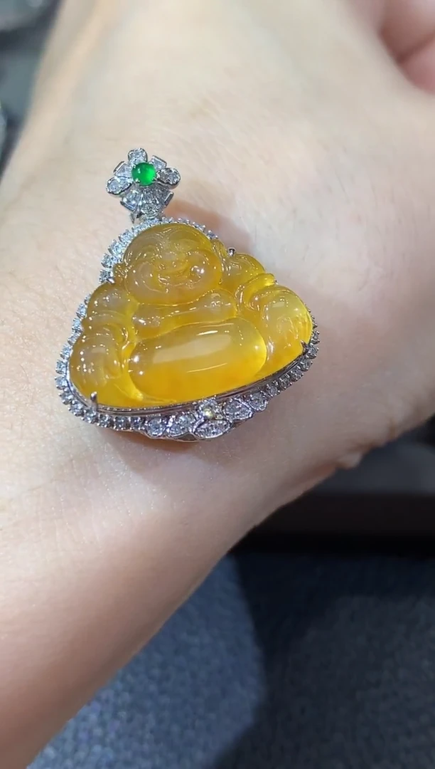 吊坠(不含链)18K金镶嵌翡翠A67