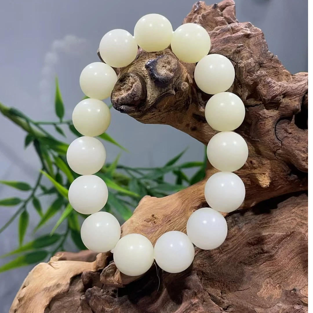 天然白玉菩提手串