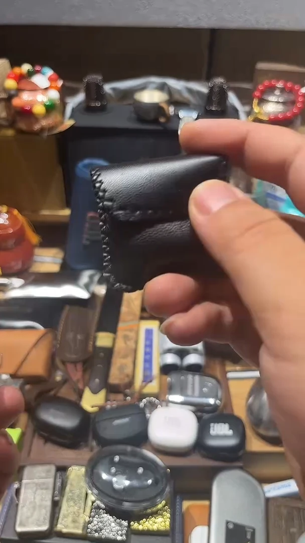 瓷片闪购商品 如图所示