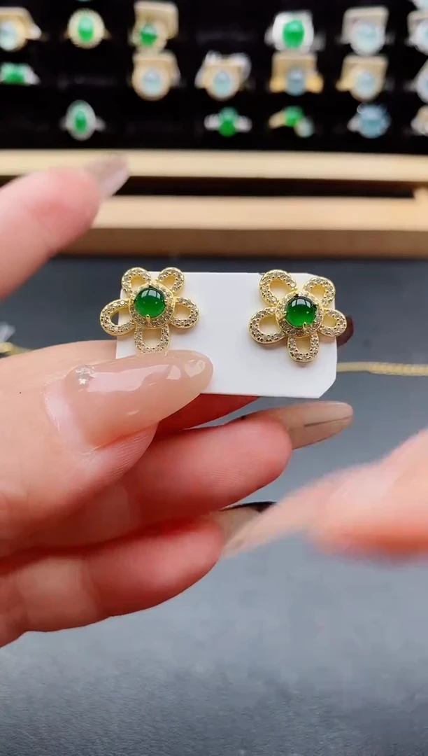 银S925镶嵌戒指翡翠1