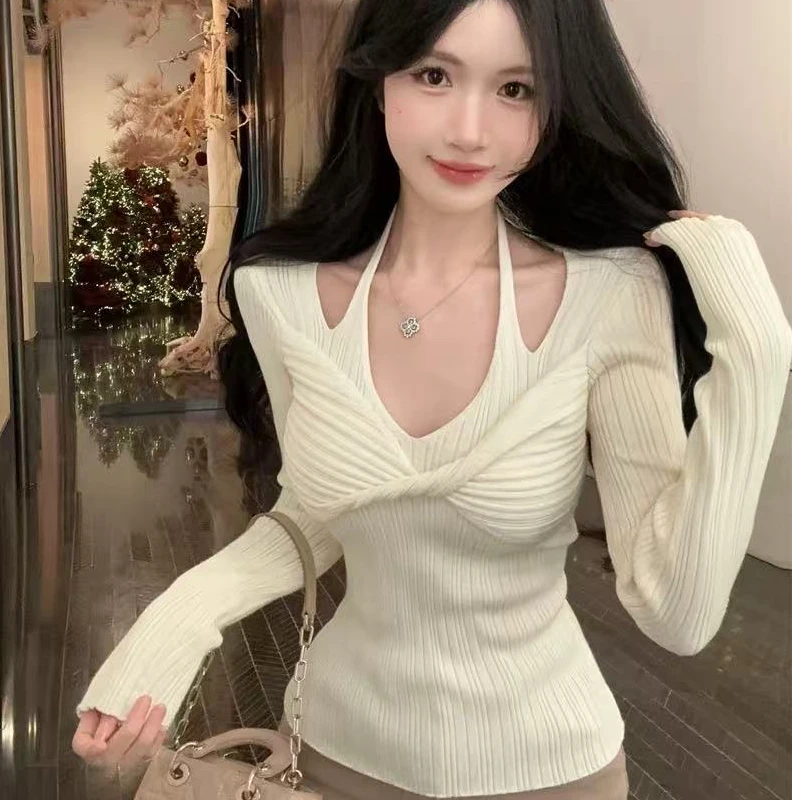 秋季辣妹风挂脖露肩针织V领不规则感常规女打底气质长袖上衣显瘦