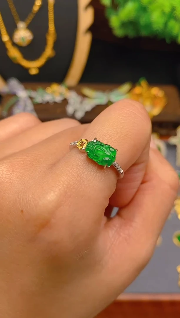 【闪购商品】翡翠戒指银S925镶嵌貔貅戒指