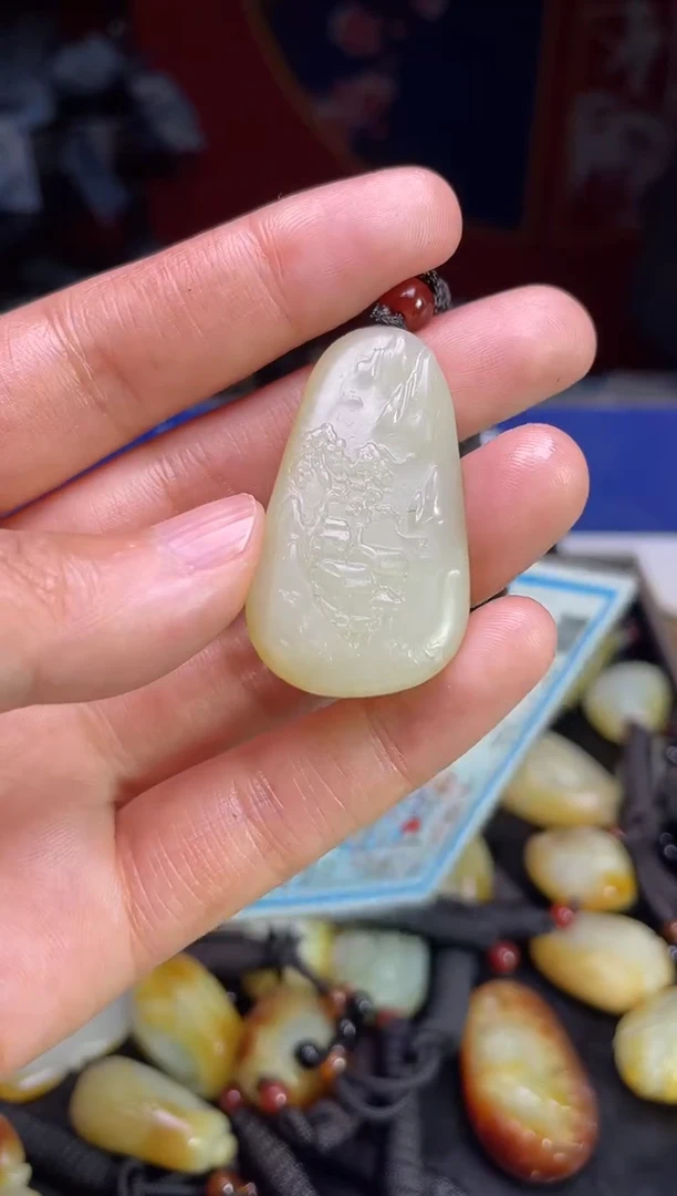 颈饰未镶嵌和田玉123