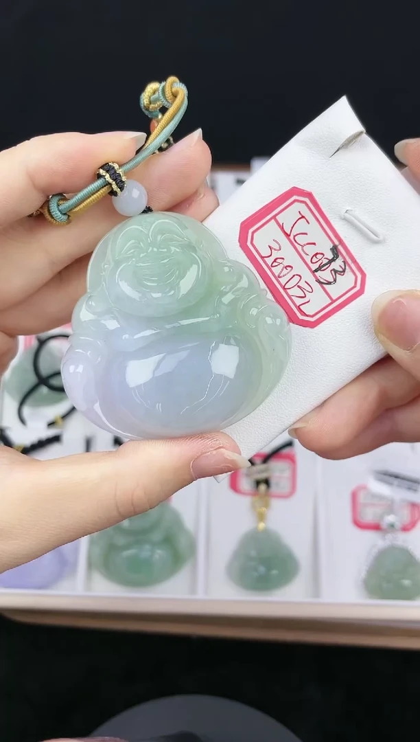 翡翠未镶嵌颈饰孤品5CC073高冰春彩大佛+送同款绳子
