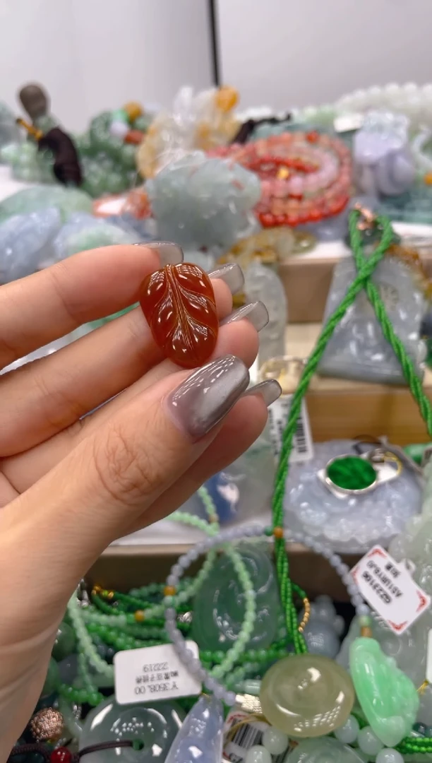 未镶嵌挂件翡翠088