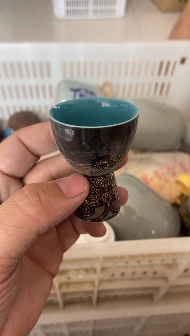 无运费险有瑕疵的摄影的产品有使用过的痕迹有点脏介意勿拍