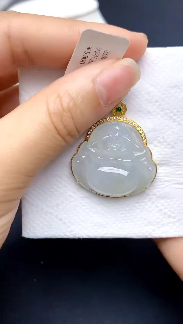 翡翠18K金镶嵌颈饰天然A货翡翠