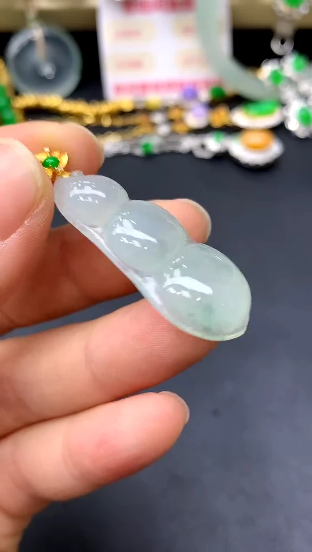 颈饰18K金镶嵌翡翠299-中国好珍宝