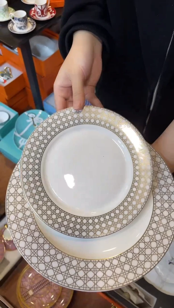 杯鸿辉家品牌瓷器，京东包邮！