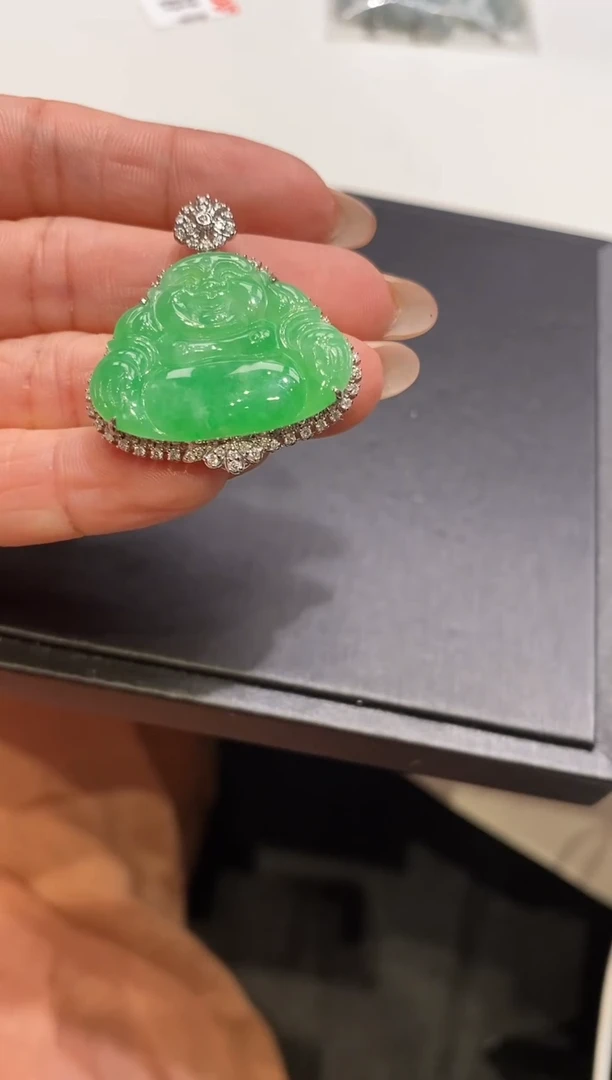 翡翠18K金镶嵌吊坠(不含链)佛公