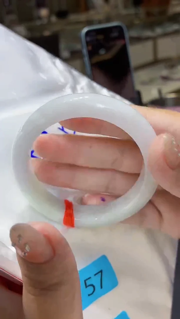 未镶嵌手镯翡翠翡翠手镯