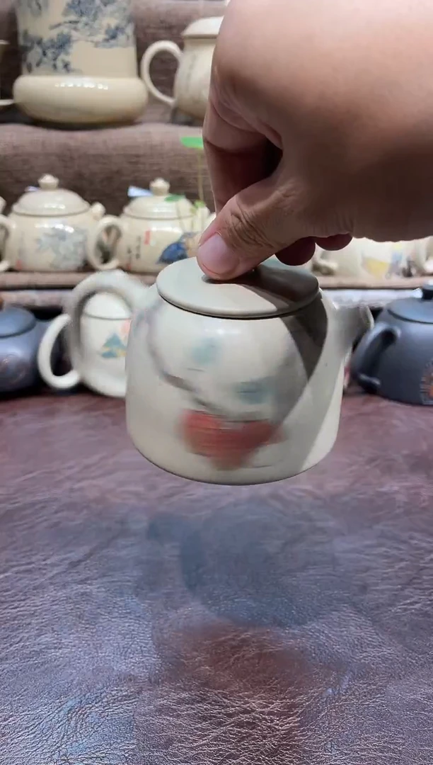 泥塑王宇白泥阴刻阳填荔枝壶200cc