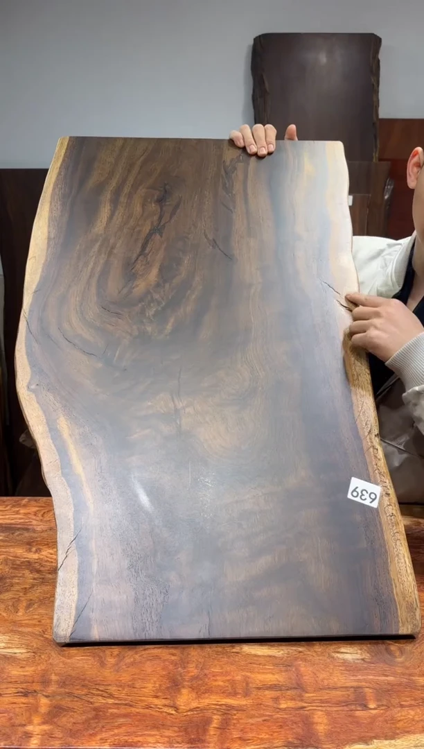 风车木（黑檀木）尺寸82*45-53*2编号639