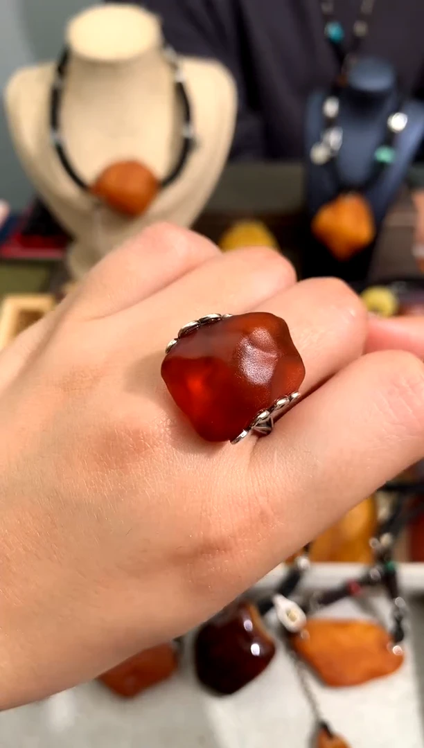 【闪购商品】蜜蜡裸石未镶嵌似玉