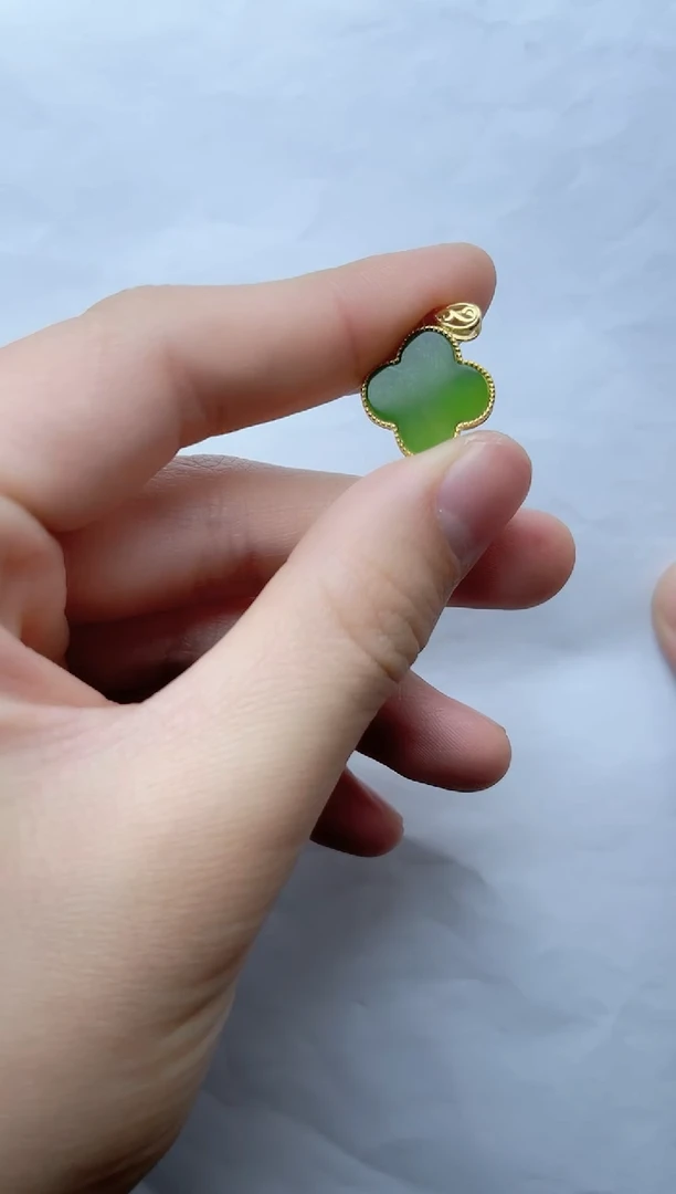 【闪购商品】和田玉颈饰银S925镶嵌四叶草 kk