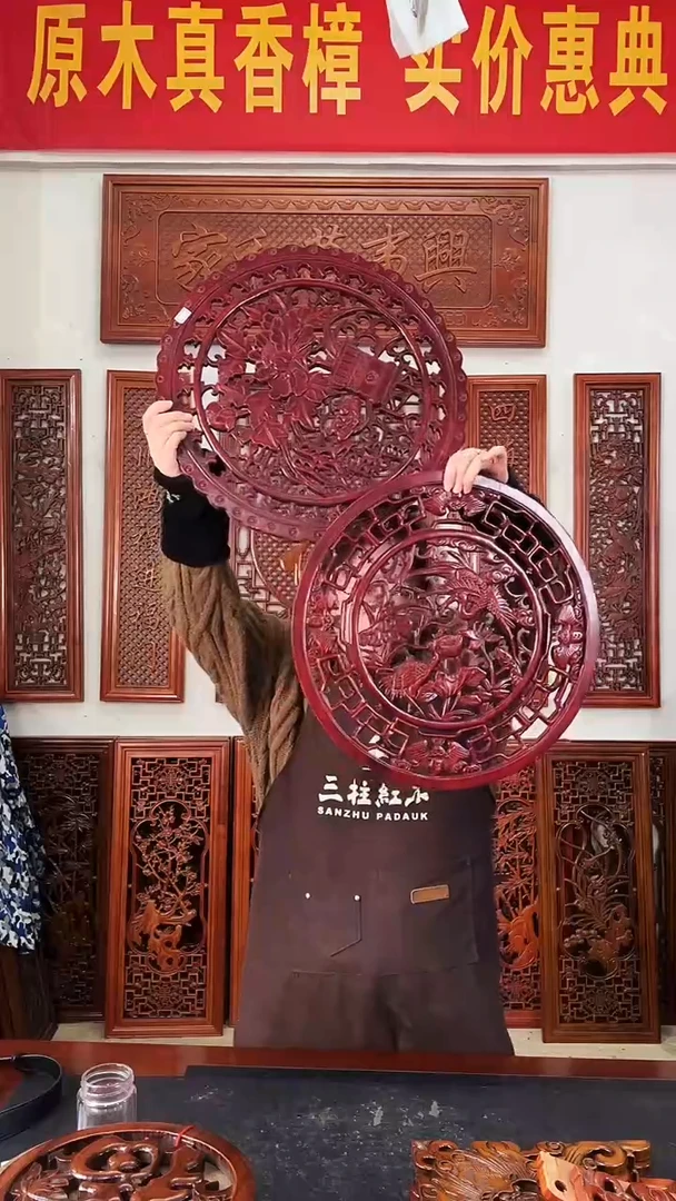 香樟木木雕款48公分  荷塘识趣   花开富贵