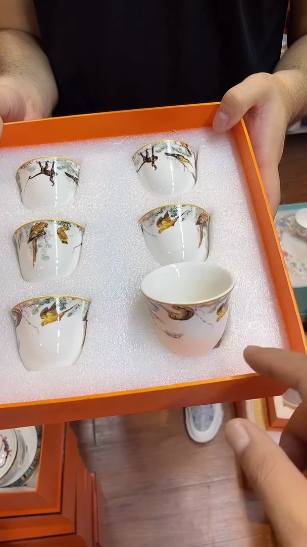 杯鸿辉家品牌瓷器，京东包邮！