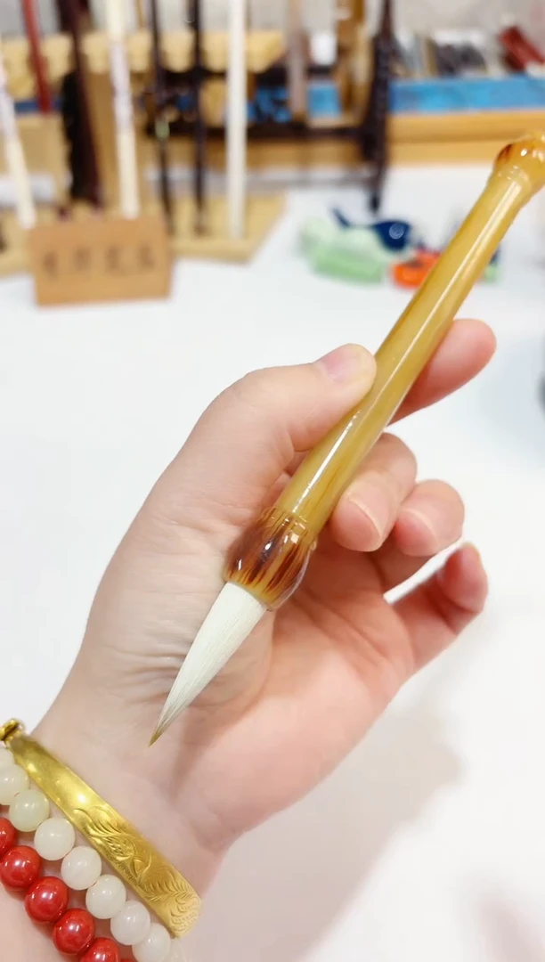 笔杆微瑕 奶糖  短杆中楷兼毫毛笔1支 出锋3.6 口径1.0