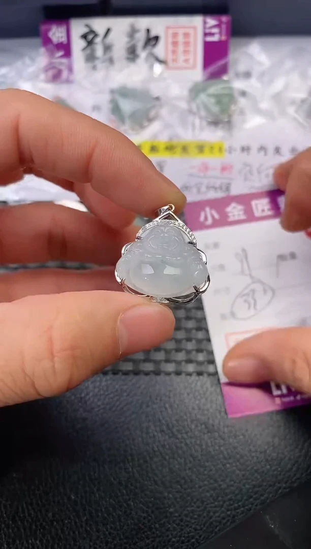 颈饰银S925镶嵌翡翠铸****司挂件