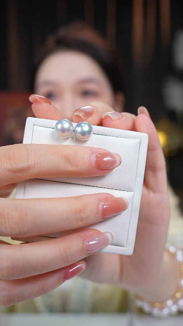 18K金镶嵌耳钉海水珍珠蓝血澳白9-10mm