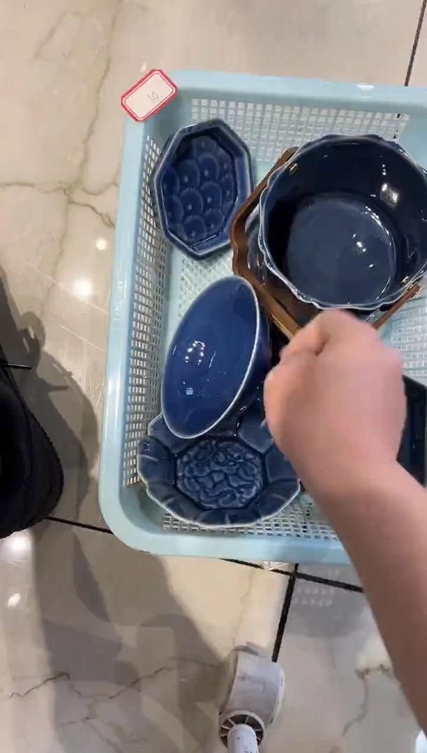 微瑕商品，介意勿拍  套组