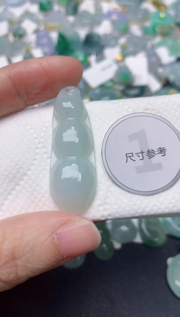 颈饰未镶嵌翡翠天然缅甸A货翡翠