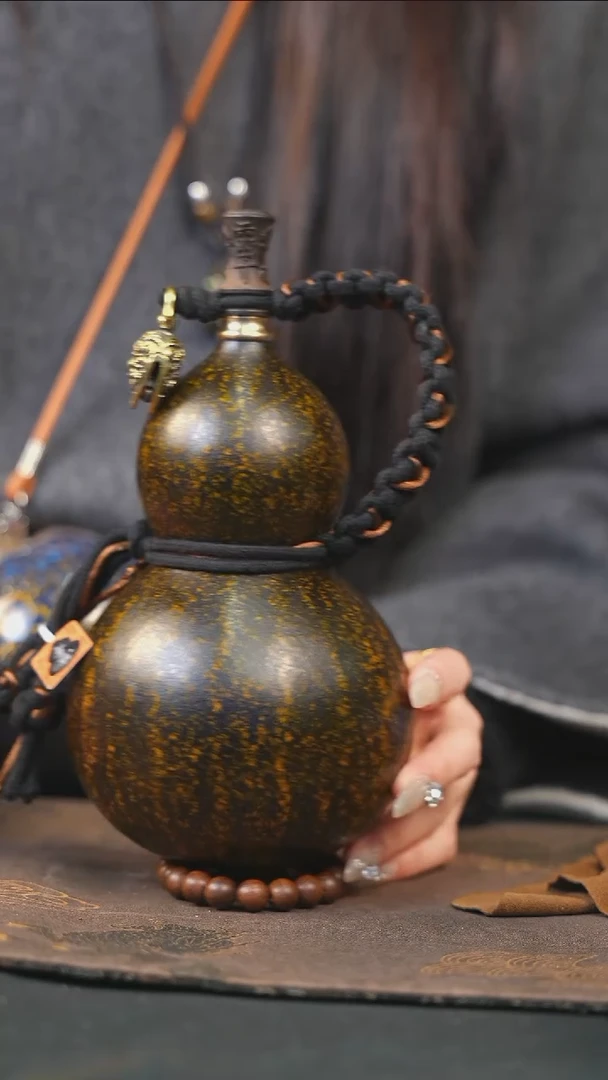 【闪购商品】X162大漆酒葫芦不包手串及旋转底座