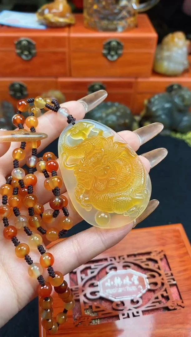 未镶嵌玛瑙/玉髓珠宝奇石d****h0