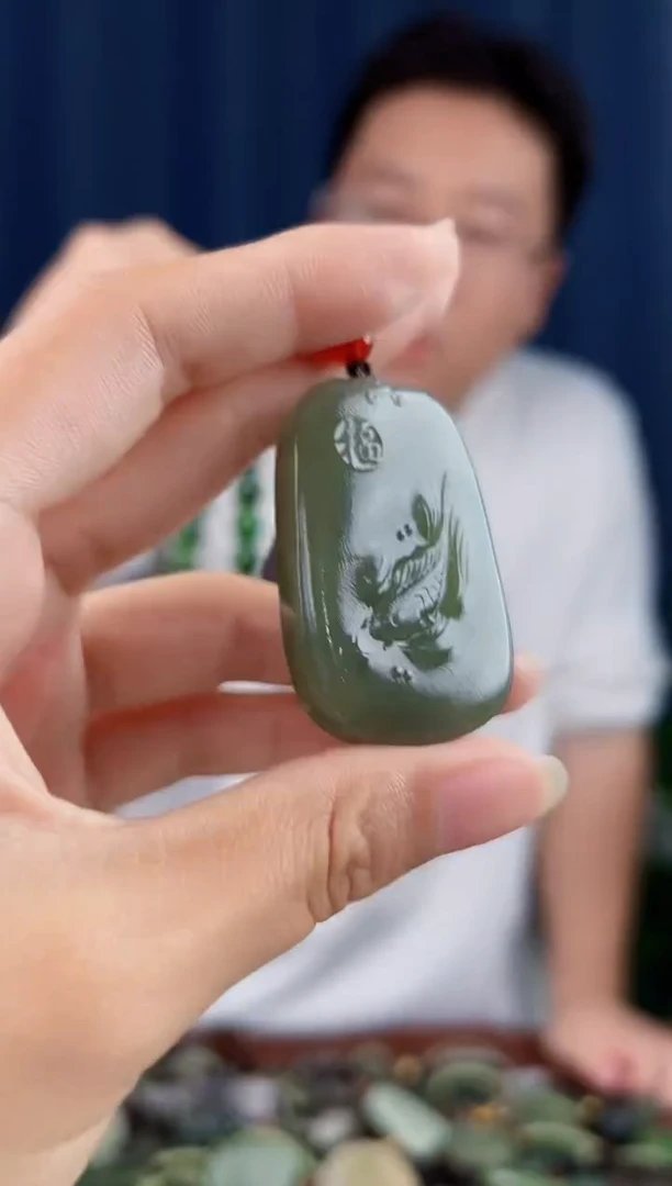 未镶嵌和田玉挂件拍一发一，多样性发货
