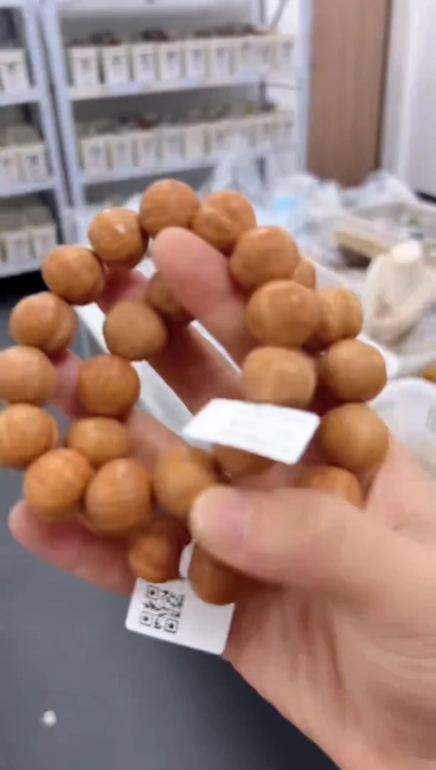 吊坠猴头核桃F31HMC3430016-016