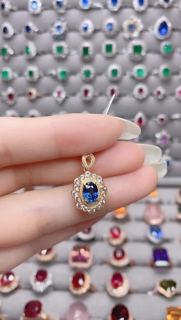 【闪购商品】蓝宝石18K金吊坠18K金镶嵌1