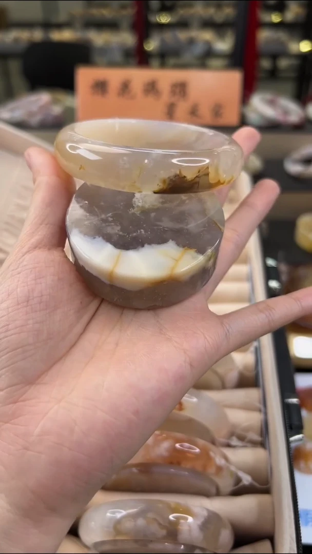 玛瑙/玉髓手镯未镶嵌57圈口（赠送镯心）11161