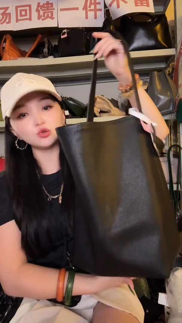 小牛皮（革）珊瑚店清斜挎包真皮包时尚百搭包包