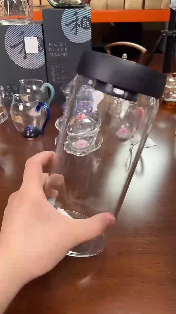 @@禾器晶彩真空茶叶罐1800ml