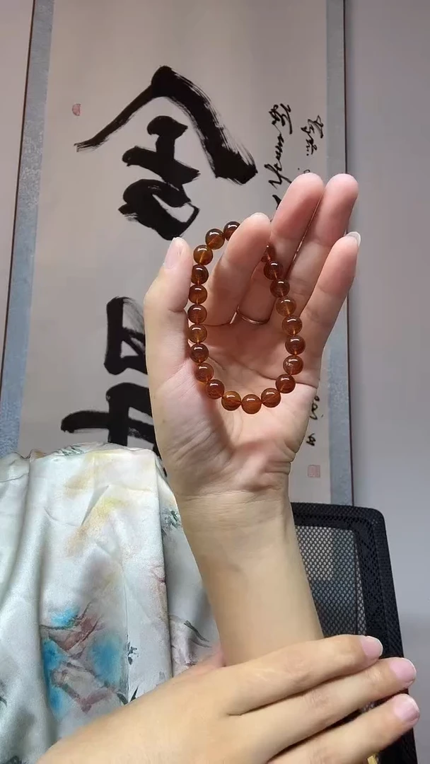 手串琥珀未镶嵌血蜜珀卡8+