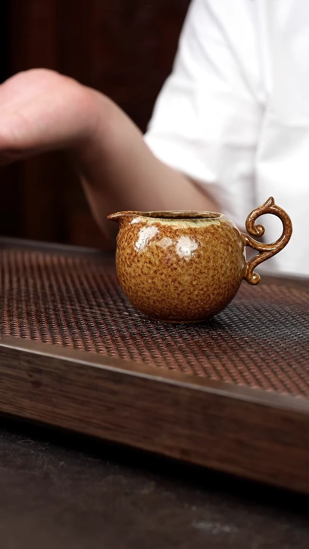 茶壶紫砂均釉龙把公道