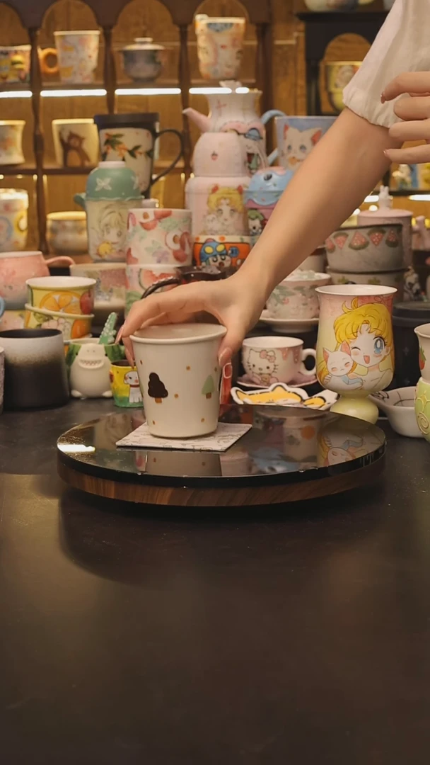 景德镇釉下彩绘设计师款式陶瓷